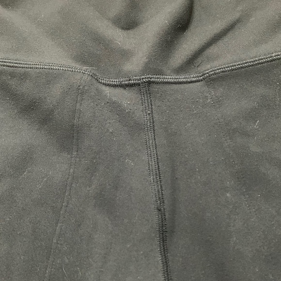 Black align jogger crop 4 - Picture 3 of 7